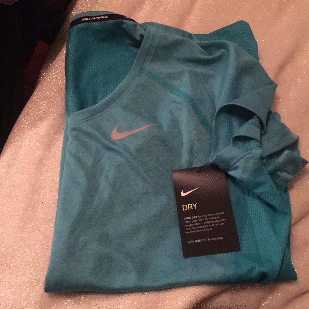 Running shirt